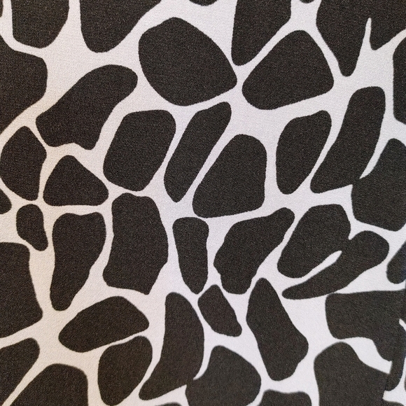 Enfocus Studio Animal Print Dress Size 8 Black Gray Button Front Casual Work - Picture 4 of 9